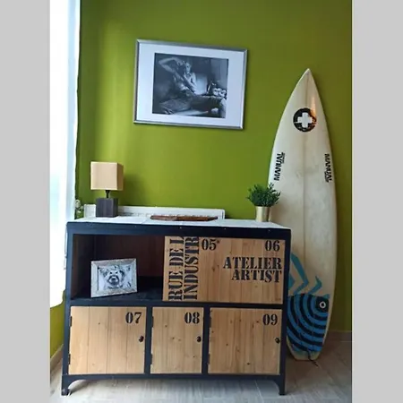 Apartamento En 康达